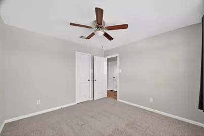718 Harvest Bluff Drive, Rosharon, TX 77583 - Photo 25