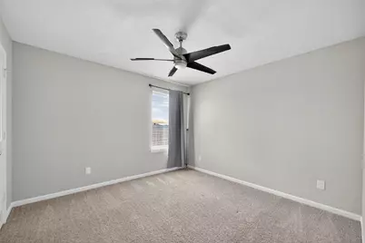 718 Harvest Bluff Drive, Rosharon, TX 77583 - Photo 35