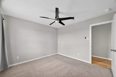 718 Harvest Bluff Drive, Rosharon, TX 77583 - Photo 37