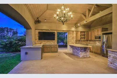 147 Manor Lake Estates Drive, Spring, TX 77379 - Photo 11