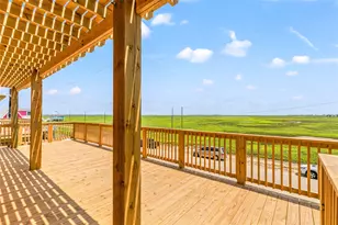 230 Bay Ave, Surfside Beach, TX 77541 - Photo 9