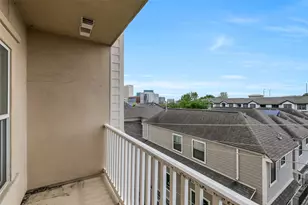 2203 Dorrington St, Houston, TX 77030 - Photo 29