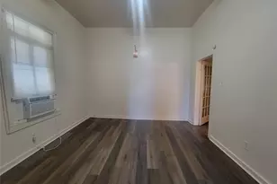 1910 Ursuline, Galveston, TX 77550 - Photo 3