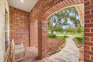 802 Floriencia St, Sugar Land, TX 77479 - Photo 3