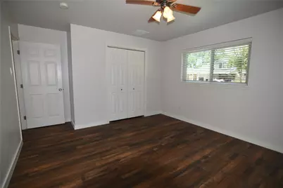 10511 Eddystone Drive, Houston, TX 77043 - Photo 23