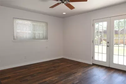 10511 Eddystone Drive, Houston, TX 77043 - Photo 13