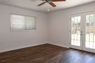 10511 Eddystone Dr, Houston, TX 77043 - Photo 13