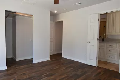 10511 Eddystone Drive, Houston, TX 77043 - Photo 15