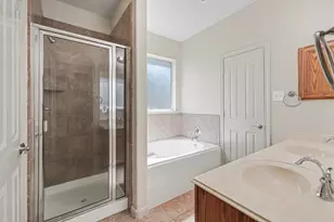 4921 Summer Ridge Dr, Conroe, TX 77303 - Photo 15