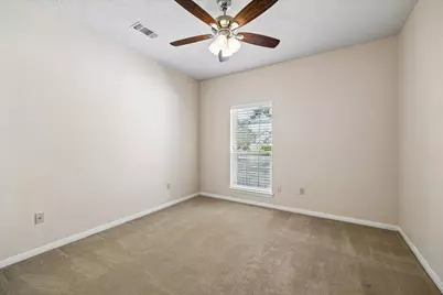 806 Charles Place, Baytown, TX 77521 - Photo 17