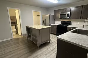 2146 10th, Hempstead, TX 77445 - Photo 3