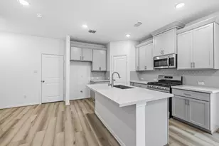 2218 Villa Clara Dr, Friendswood, TX 77546 - Photo 9