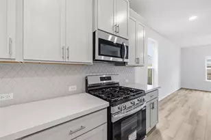 2218 Villa Clara Dr, Friendswood, TX 77546 - Photo 11