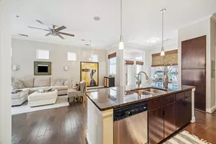 300 St Joseph Pkwy, Houston, TX 77002 - Photo 9