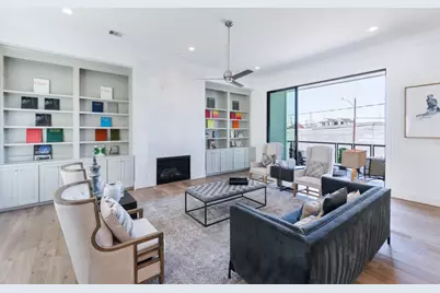 2209 Crocker, Houston, TX 77006 - Photo 3
