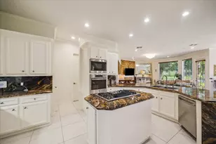 14 Lake Mist Ct, Sugar Land, TX 77479 - Photo 15