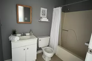 516 Holiday Dr, Galveston, TX 77550 - Photo 3