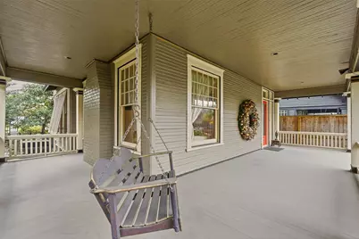 110 Stratford Street, Houston, TX 77006 - Photo 1