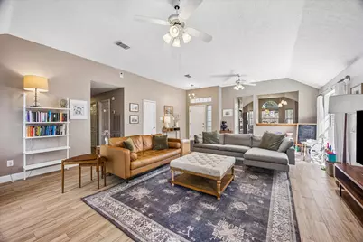 12207 Canterhurst Way, Houston, TX 77065 - Photo 11