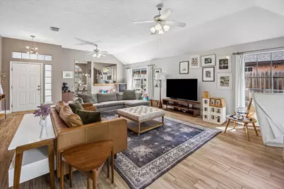 12207 Canterhurst Way, Houston, TX 77065 - Photo 3