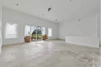 721 S Kansas Avenue, League City, TX 77573 - Photo 9