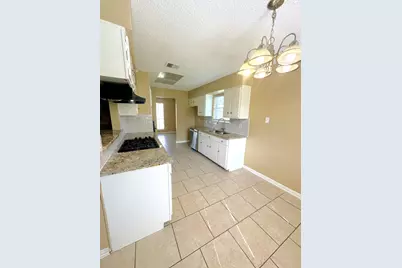 12210 Roandale Drive, Houston, TX 77048 - Photo 3