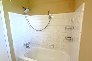 12210 Roandale Dr, Houston, TX 77048 - Photo 15