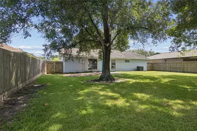 2504 Ewell Drive, League City, TX 77573 - Photo 21