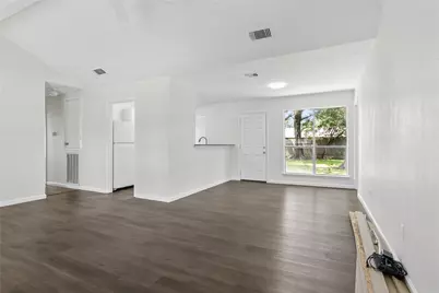 2504 Ewell Drive, League City, TX 77573 - Photo 3