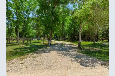 455 Ferguson Drive, Cleveland, TX 77327 - Photo 3
