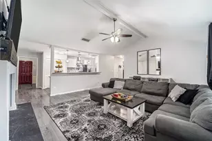 12215 Hillcroft St, Houston, TX 77035 - Photo 9