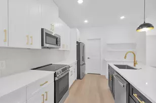 8646 Valley Gold Ct, Houston, TX 77078 - Photo 13