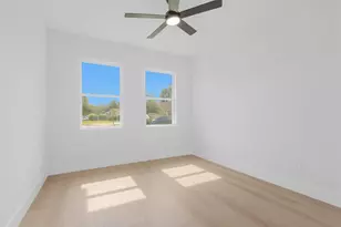 8646 Valley Gold Ct, Houston, TX 77078 - Photo 23