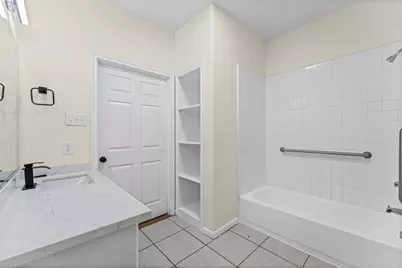 1310 E James Street #19, Baytown, TX 77520 - Photo 11