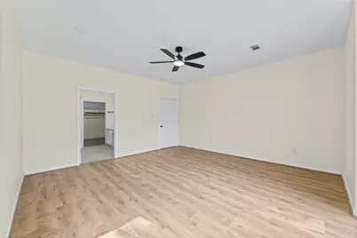1310 E James Street #19, Baytown, TX 77520 - Photo 13
