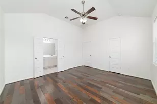 2826 Painted Sunrise Trail, Houston, TX 77045 - Photo 13