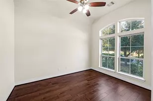 28011 Hallimore Dr, Spring, TX 77386 - Photo 3