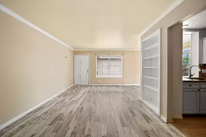 421 Emerson Street #5, Houston, TX 77006 - Photo 9