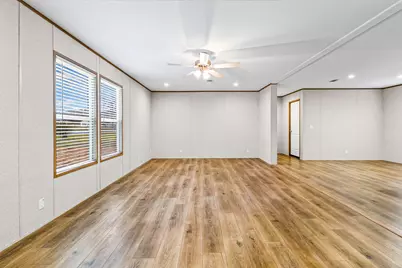 753 Sunny Drive, Livingston, TX 77351 - Photo 5