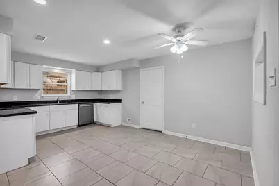 4407 Hickory Grove Drive, Houston, TX 77084 - Photo 5