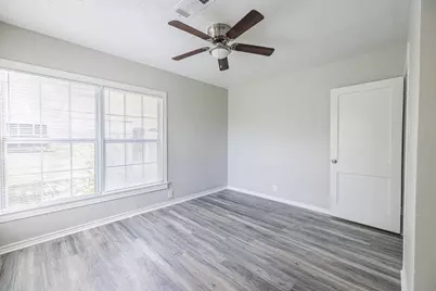 2206 Alabama Street, Baytown, TX 77520 - Photo 21