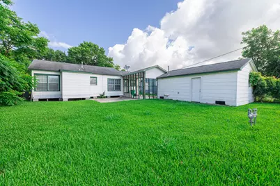 2206 Alabama Street, Baytown, TX 77520 - Photo 5