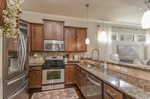 1506 W 23rd St, Houston, TX 77008 - Photo 5