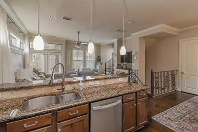 1506 W 23rd Street #B, Houston, TX 77008 - Photo 7