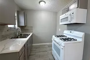 5418 Weaver Rd, Houston, TX 77016 - Photo 3