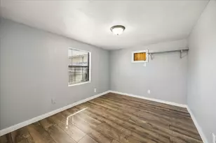 3933 Linder St, Houston, TX 77026 - Photo 17