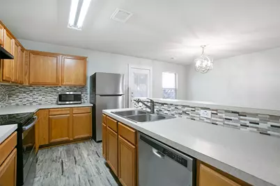 9823 Cassowary Drive, Conroe, TX 77385 - Photo 13