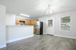 9823 Cassowary Dr, Conroe, TX 77385 - Photo 11