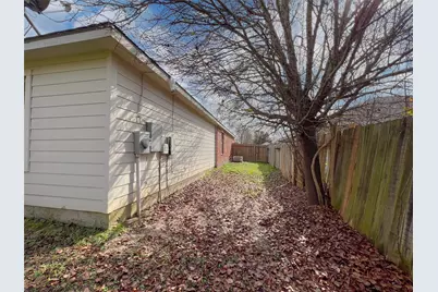 9823 Cassowary Drive, Conroe, TX 77385 - Photo 41