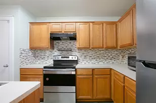 9823 Cassowary Dr, Conroe, TX 77385 - Photo 17
